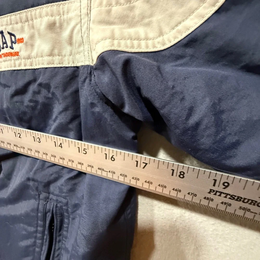 GAP 	•	y2k material