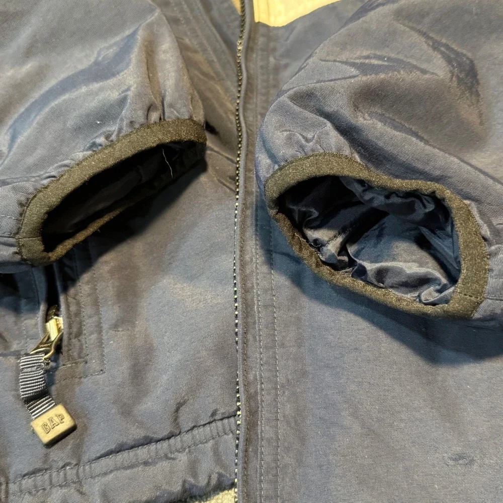 GAP sleeve retro