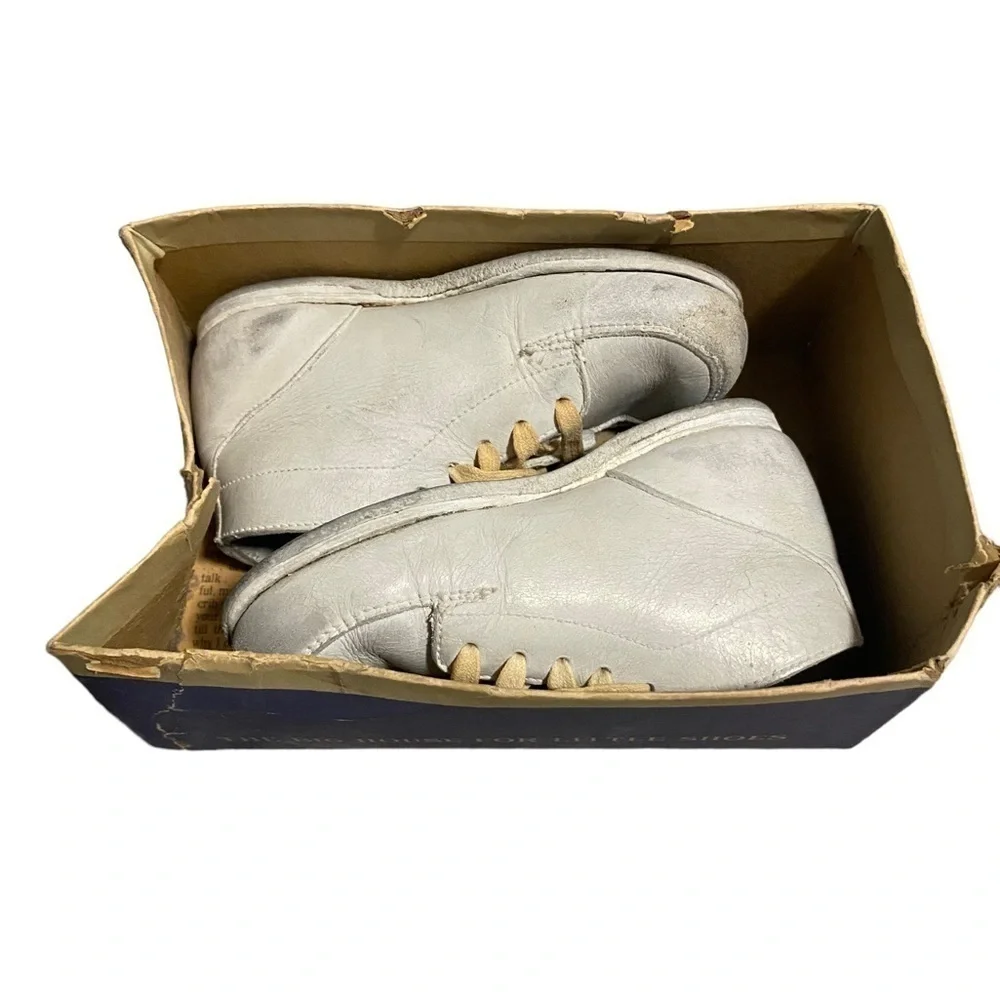 edwards vintage white
