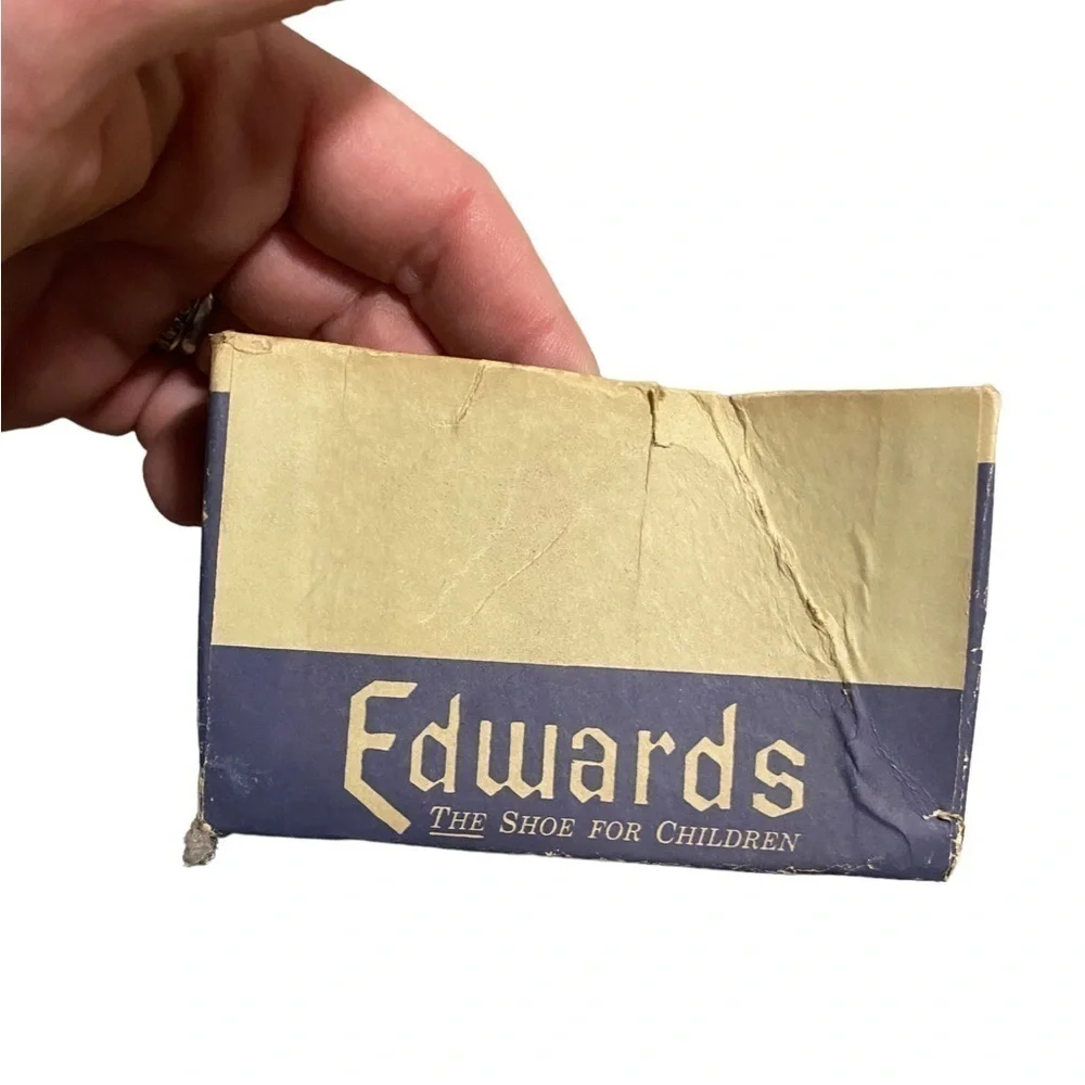 edwards vintage white