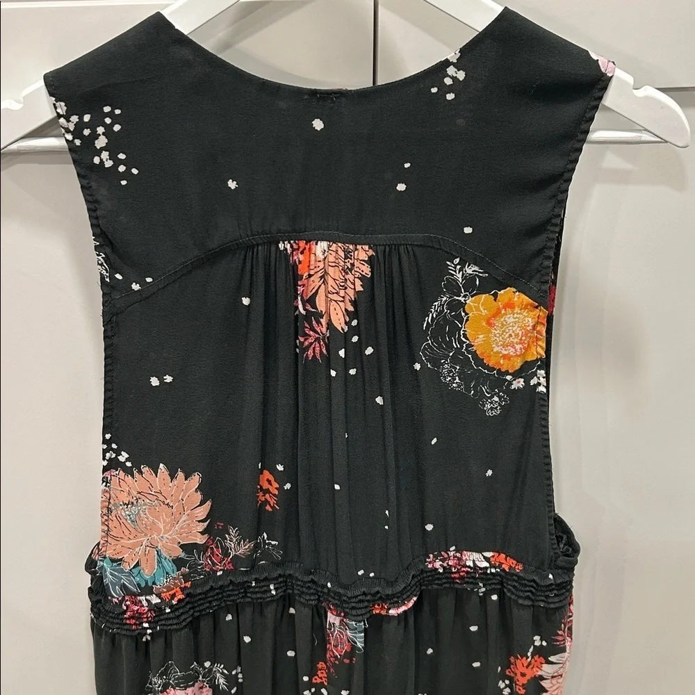 Free People Dark Green Haze Floral Tunic Top Size Large