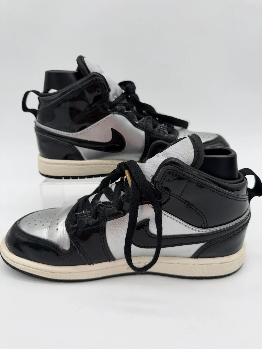 Nike Air Jordan 1 Mid SE GS AJ1 Black Metallic Silver Youth Size 2.5 FZ3937-001