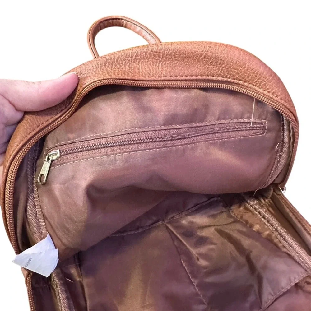 Unbranded cognac brown