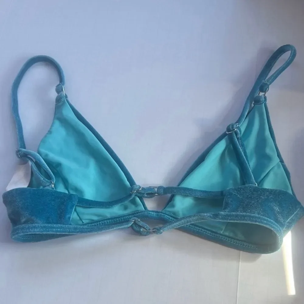 Tiger Mist nwot blue