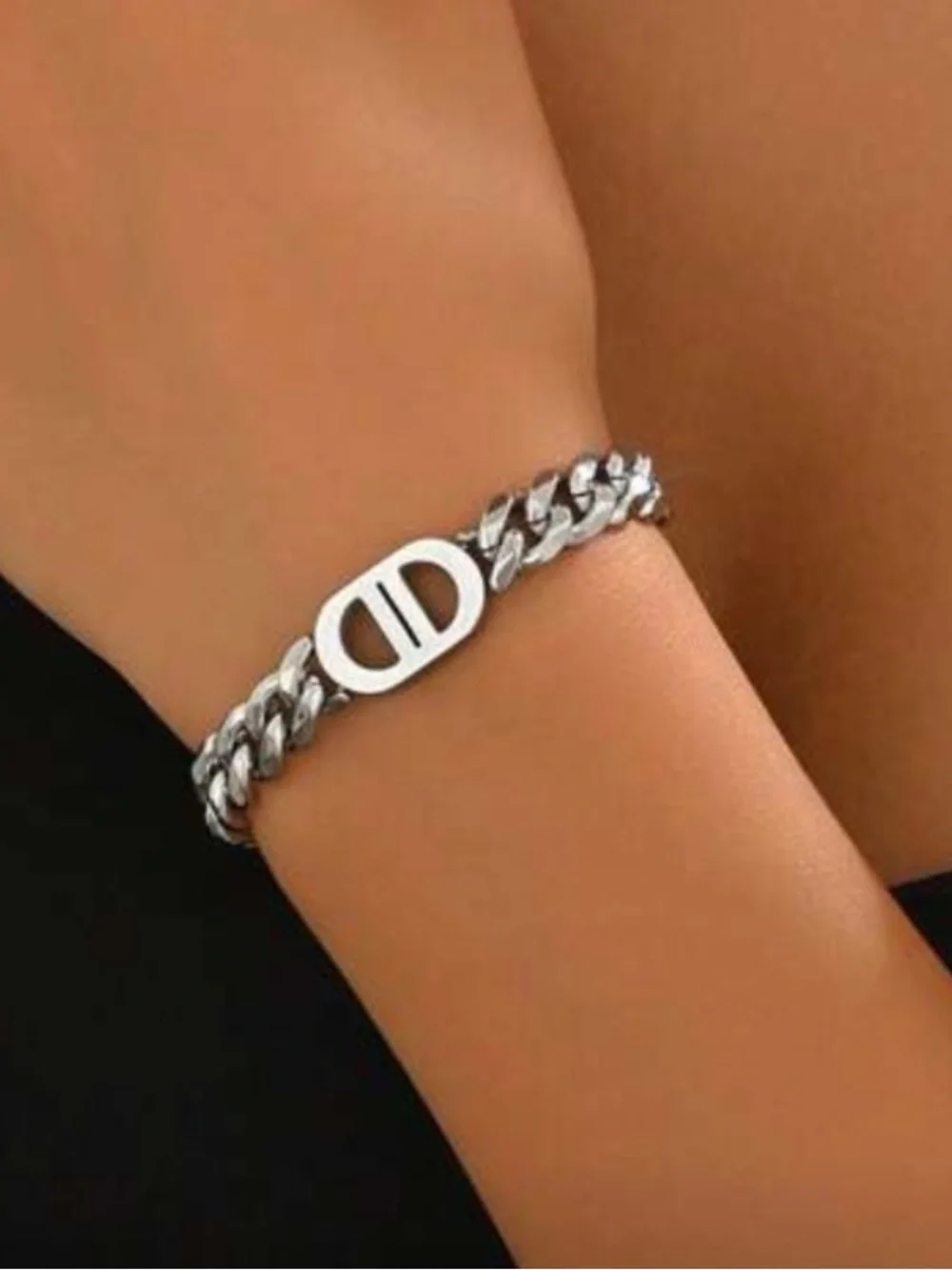 Silver Cuban Link Bracelet with Oval Emblem
