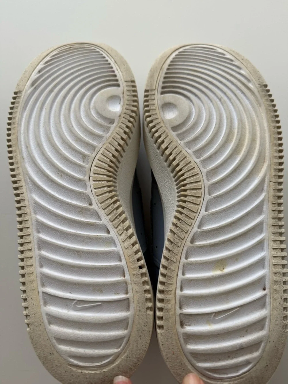 Nike stylish low