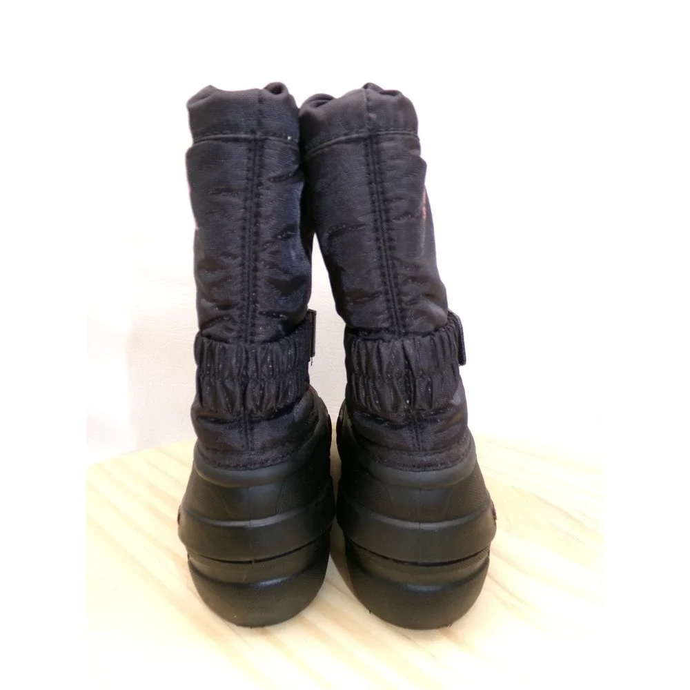 Sorel flurry snow