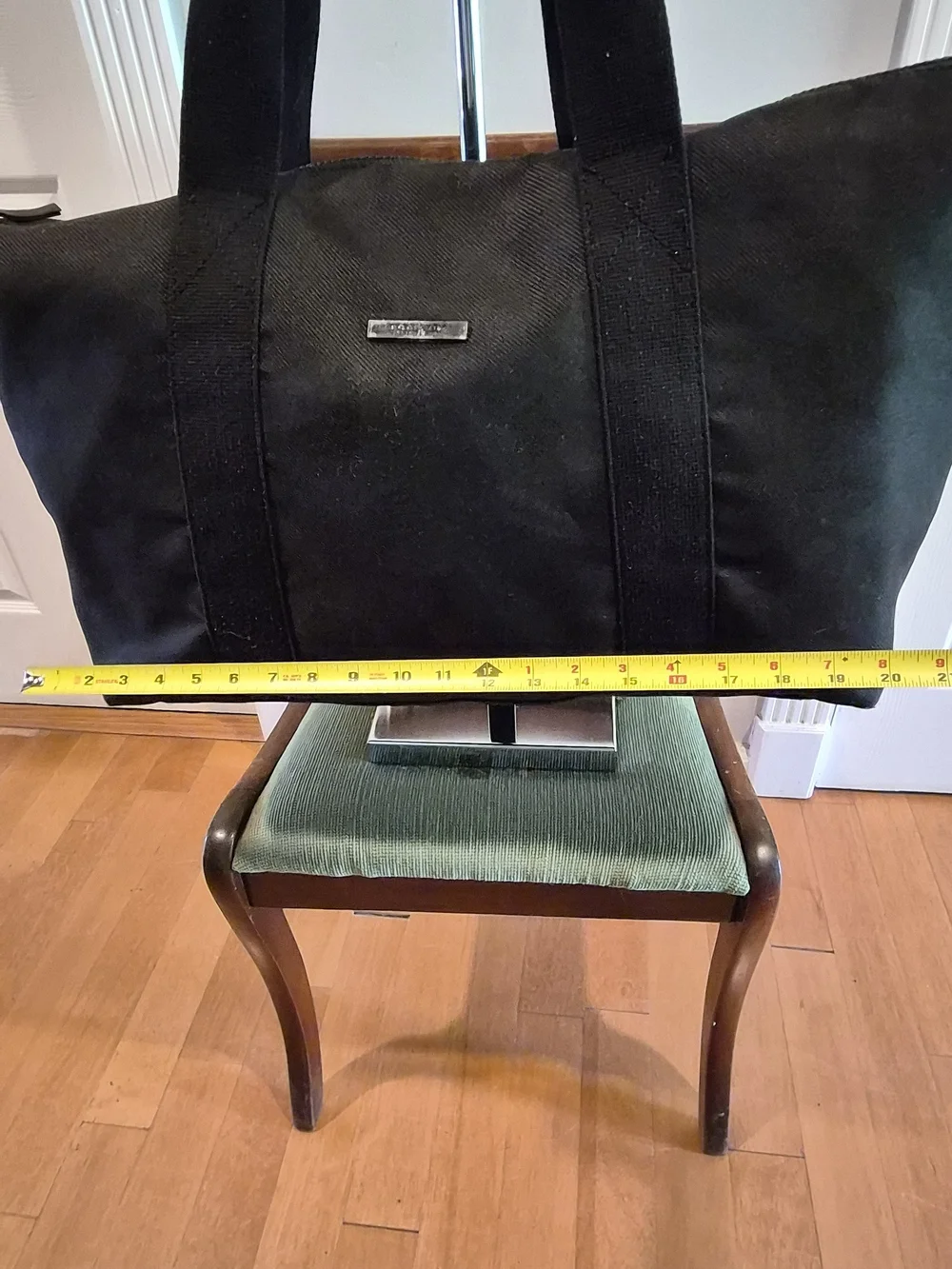 Burberry classic black