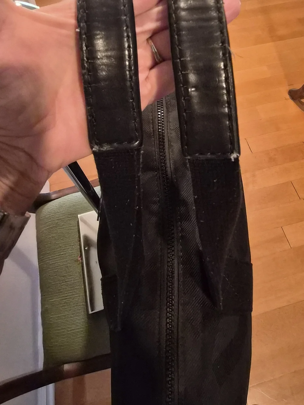 Burberry classic black