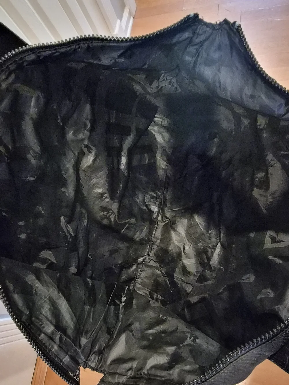Burberry classic black