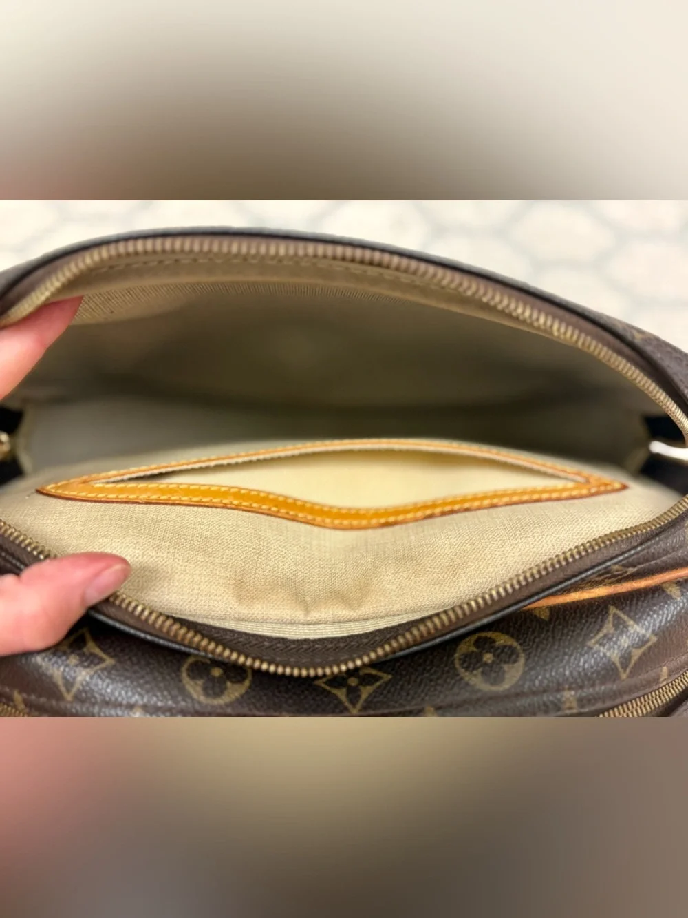 Louis Vuitton louis vuitton
