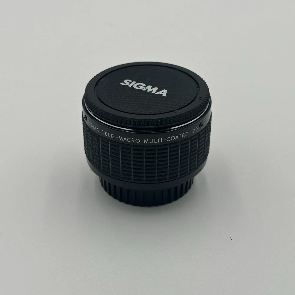 Sigma Tele-Macro Multi-Coated 2X-1:1 Converter for Canon - Japan