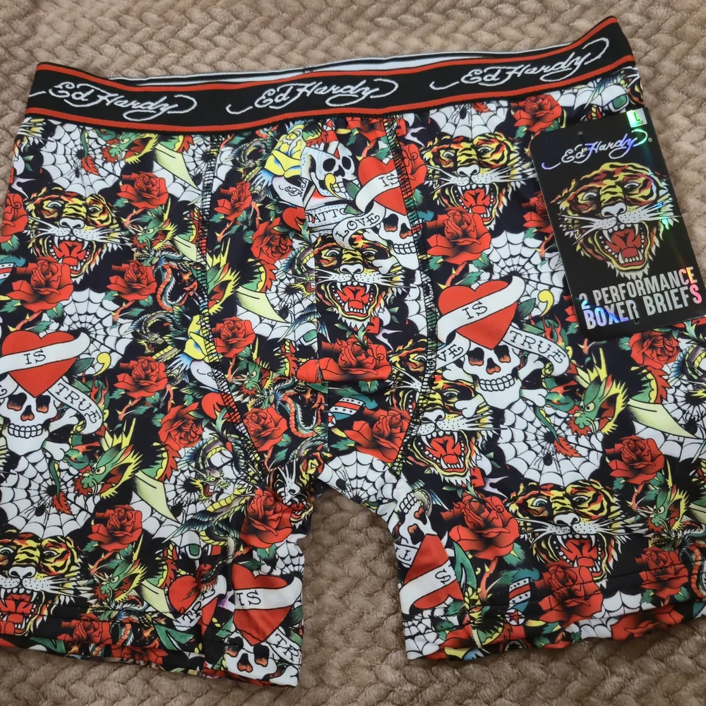 Ed Hardy experience comfort