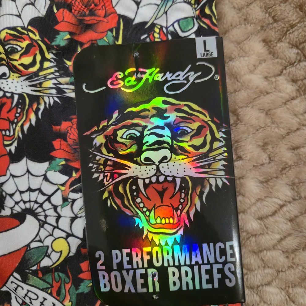 Ed Hardy experience comfort