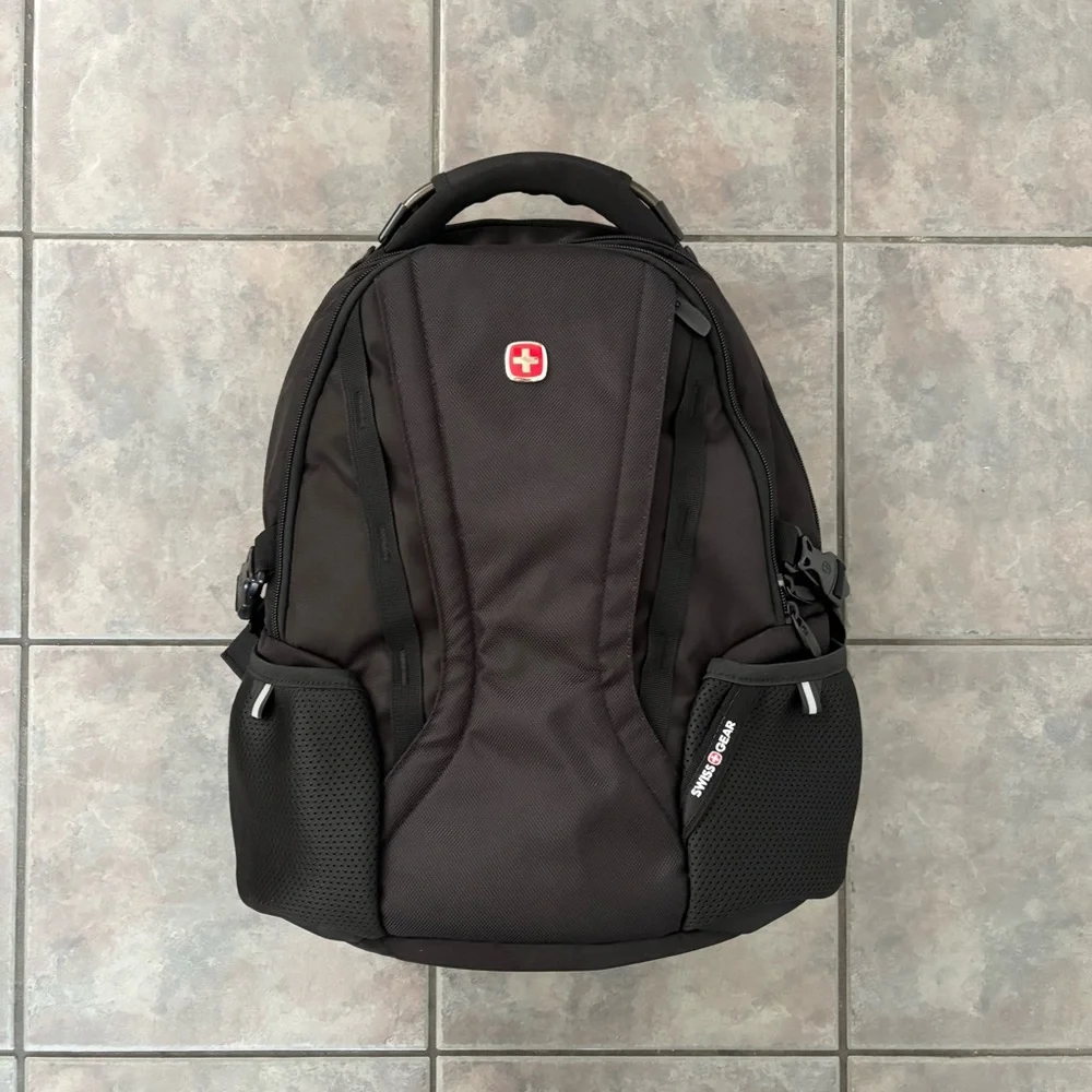 SwissGear Dark Gray Backpack for Men‎