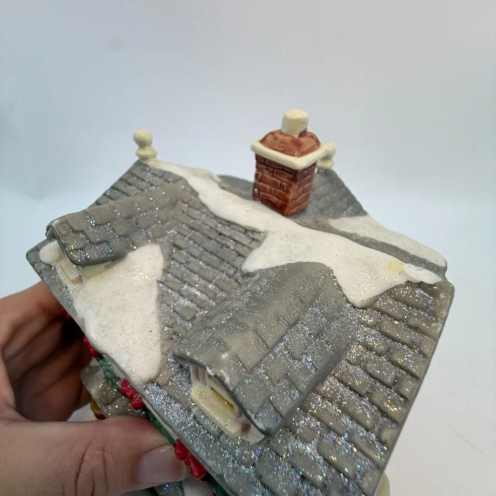 VTG‎ Stubby's Toy Mill Santakin's Village Christmas Village Home Decor Porcelain