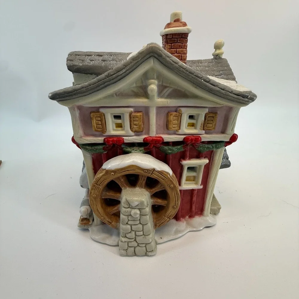 VTG‎ Stubby's Toy Mill Santakin's Village Christmas Village Home Decor Porcelain