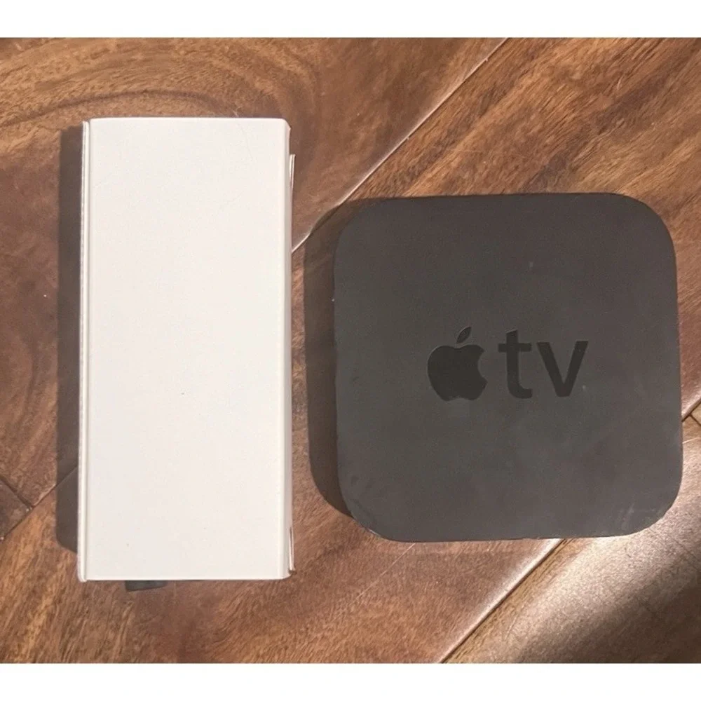 Apple Tv A1427 3rd Generation 1080p HD Media Streamer w/ Power‎ Cable WORKING
