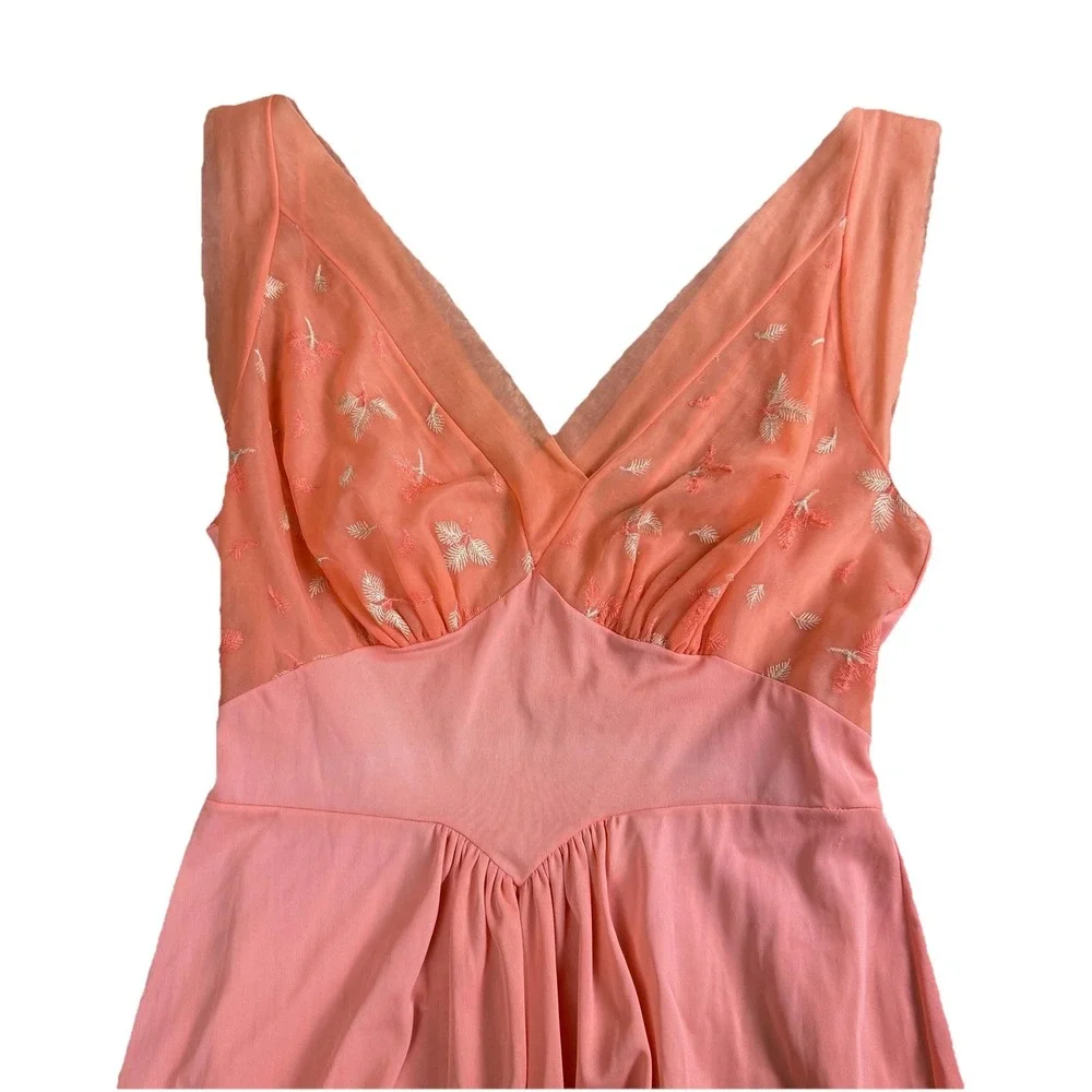 VTG Vanity‎ Fair Babydoll Nightgown Small Sheer Empire Waist Coquette Romantic