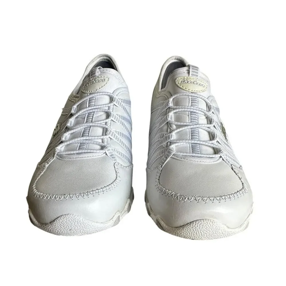 Skechers clean shows toe