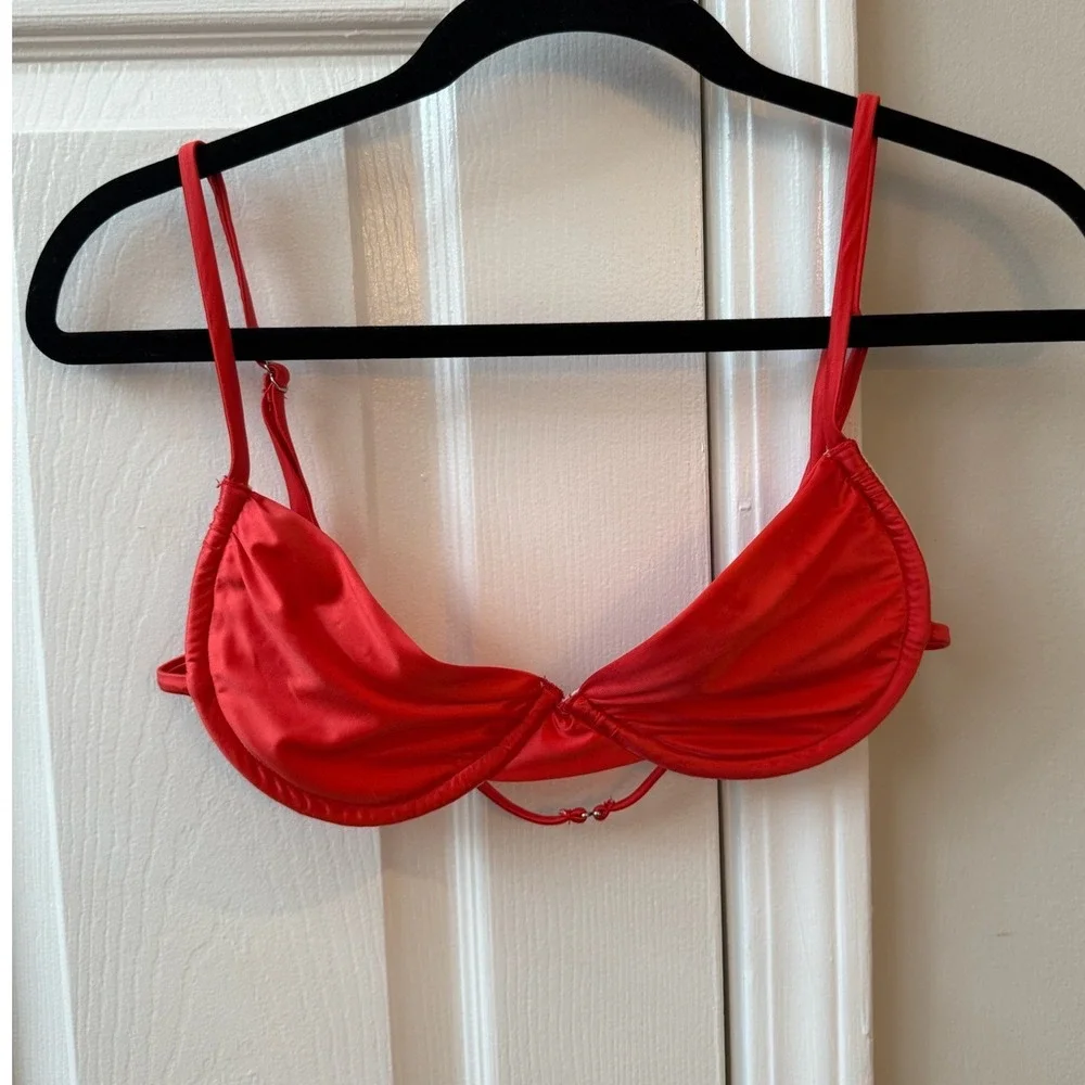 Frankies Bikinis Red Adjustable Spaghetti Strap Padded Bikini Top Womens M