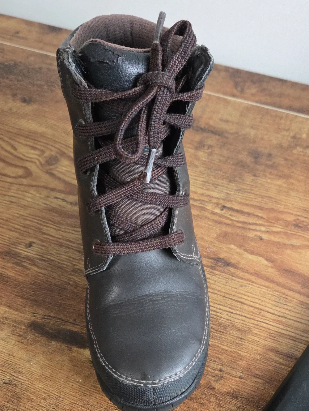 Timberland color brown