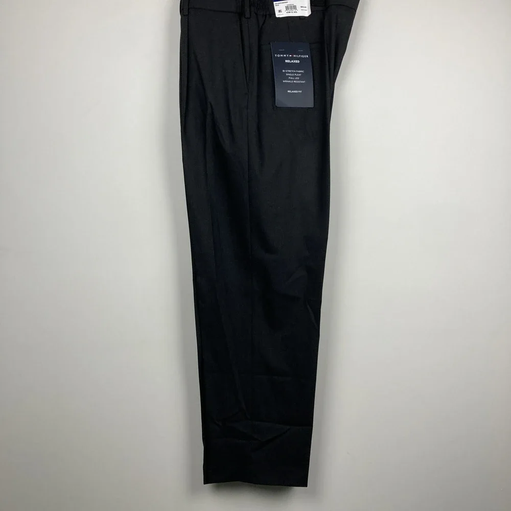 Tommy Hilfiger dress pants ground