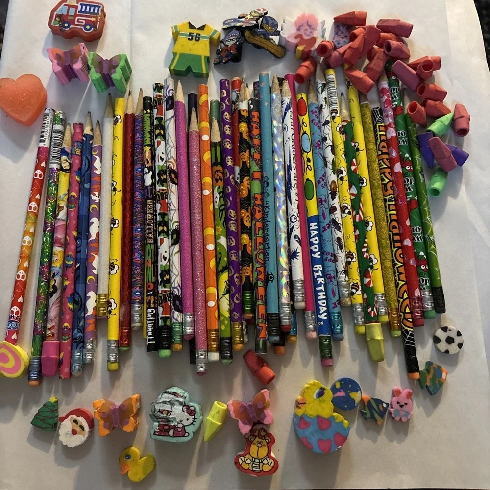 Lot of 80's Vtg‎ Pencils w/ Toppers Variety Holidays Animals  Cartoon