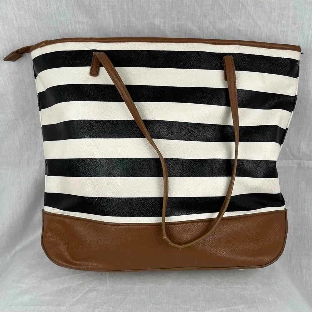 Nine West stripes black