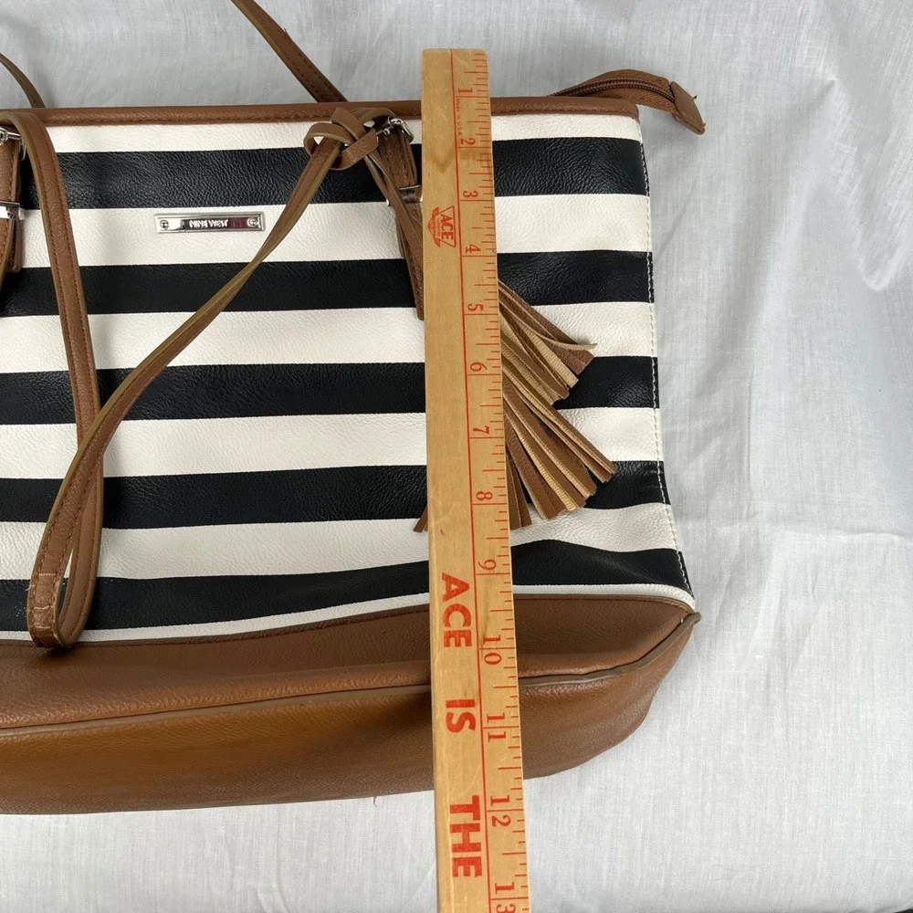 Nine West stripes black