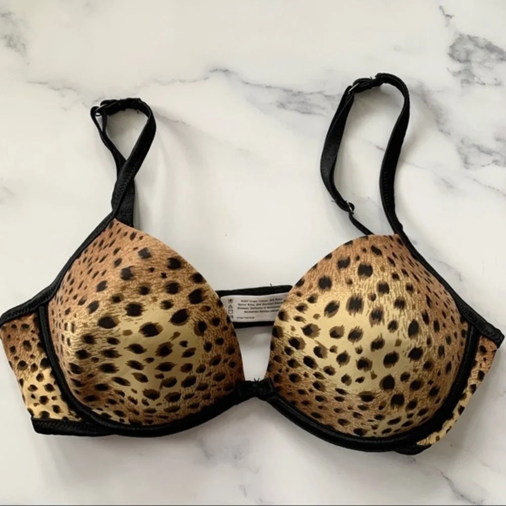 Maidenform wirefree plunging