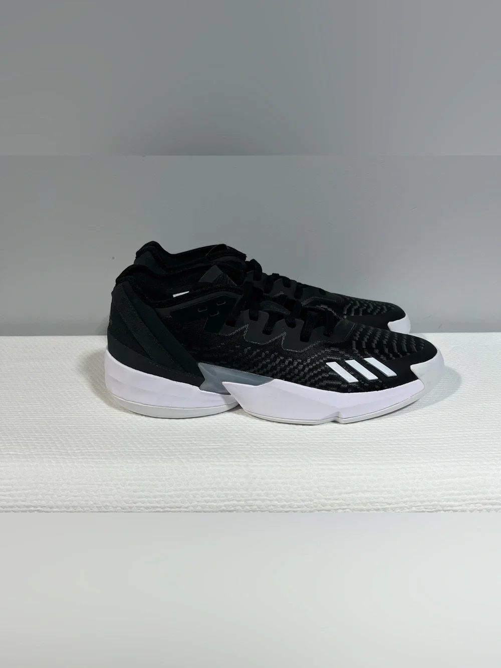 adidas this sneaker