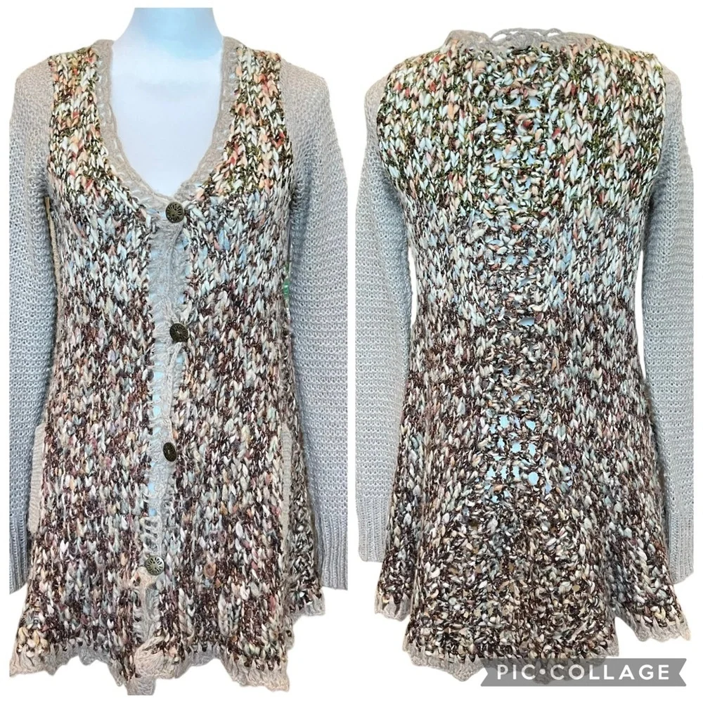 Free People button front