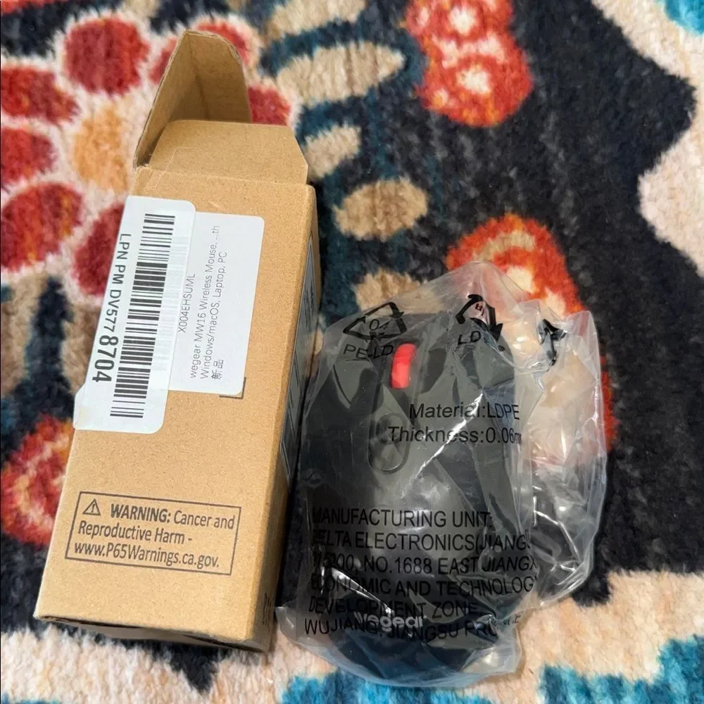 Wegear MW16 wireless mouse Black like new