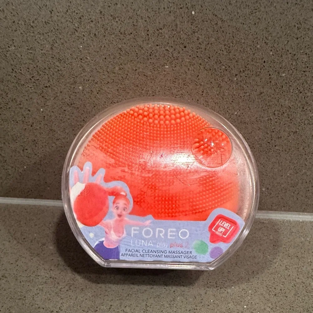 FOREO new luna