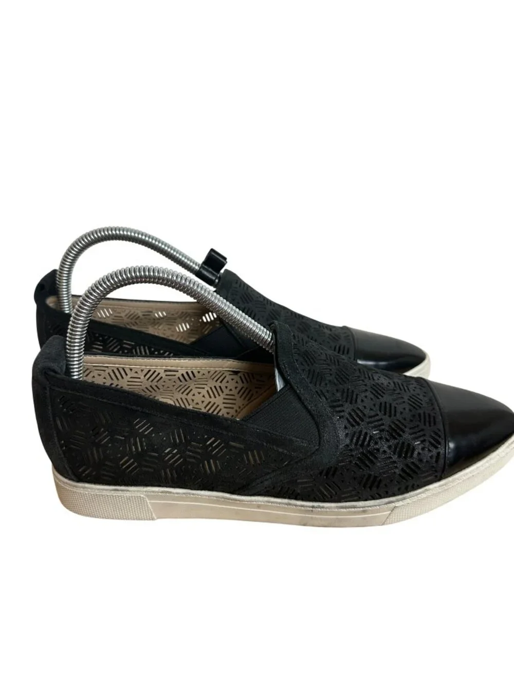Karl Lagerfeld Paris  Size  8M Black Women's Laser Cut Slip-On Sneakers