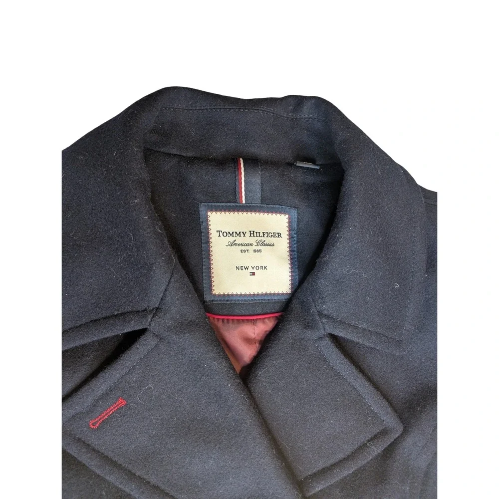 Tommy Hilfiger extra lapel collection