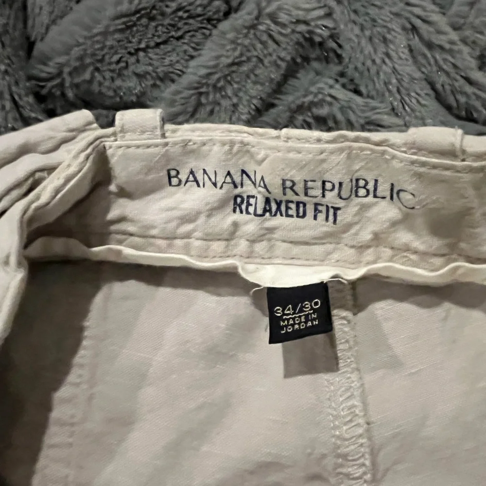 Banana Republic off white cotton/linen blend pants size 34w