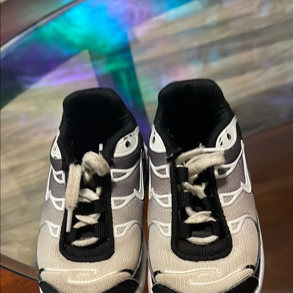 Black‎ and White Athletic Sneakers