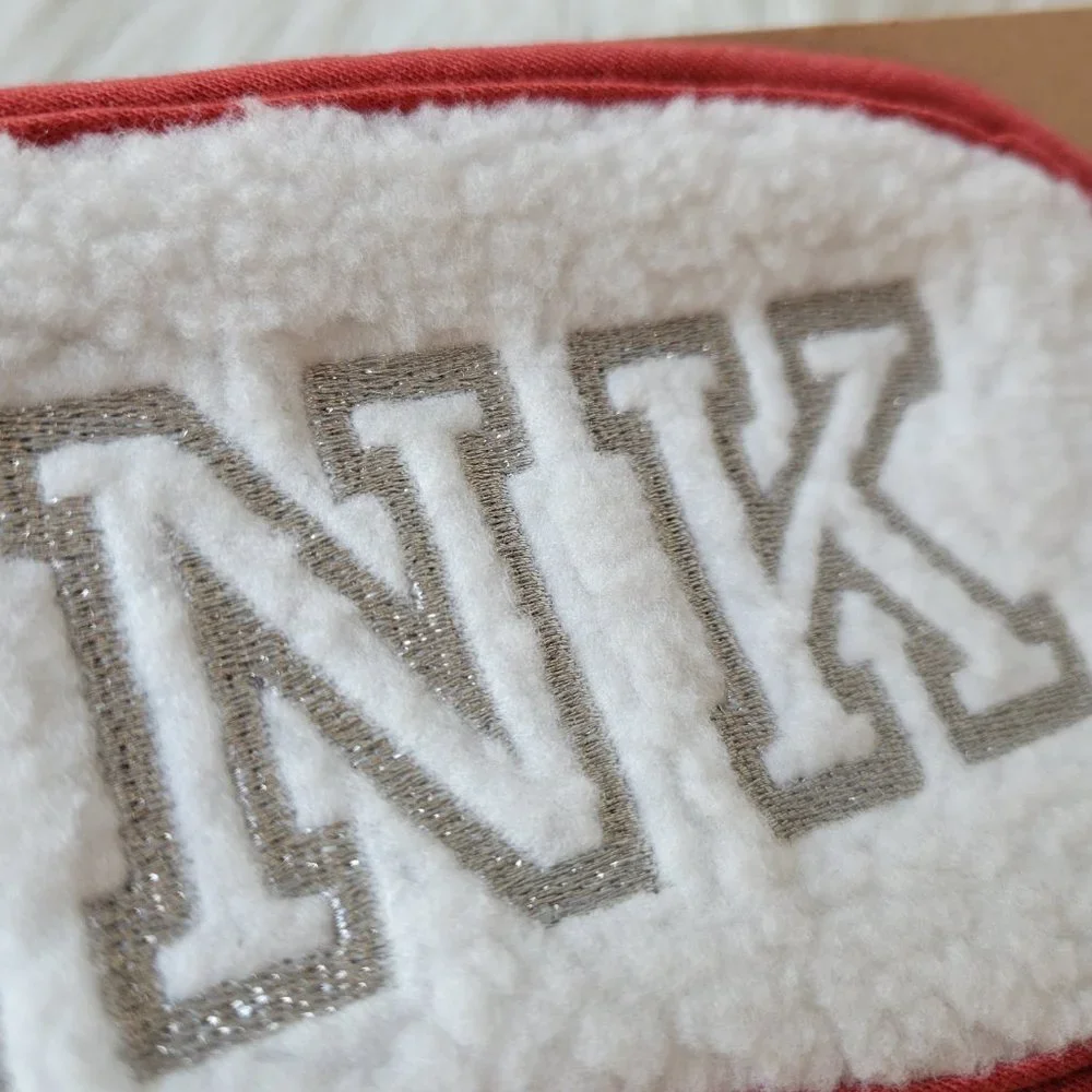 PINK Victorias Secret new never