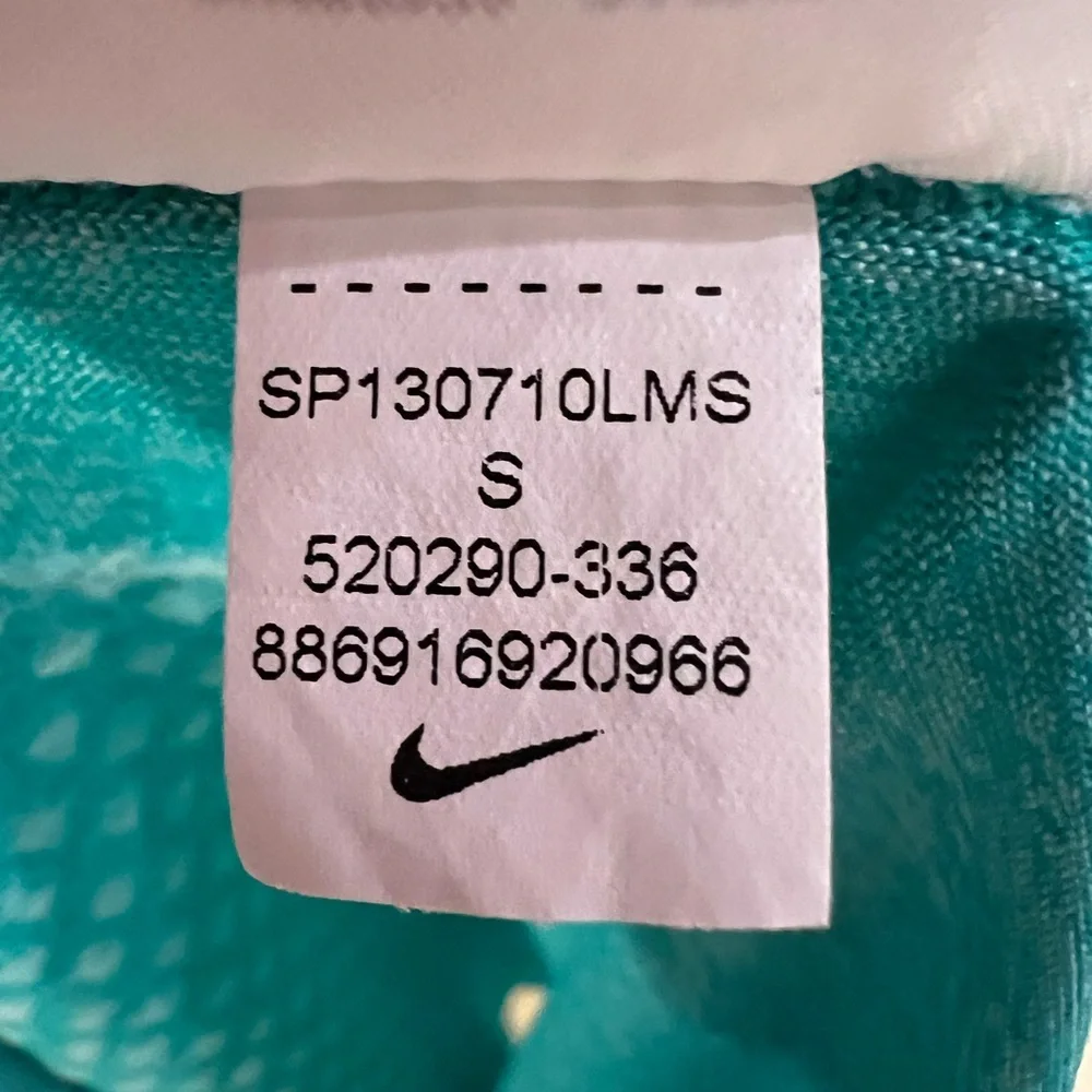 Nike excellent preowned
