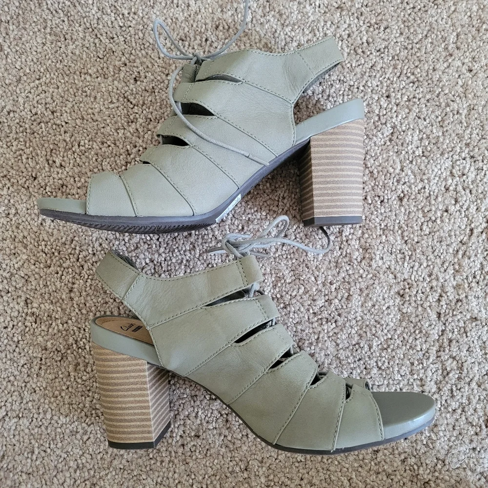 Clarks photos all color