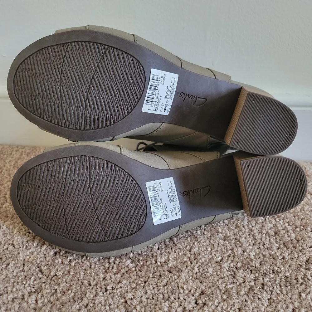 Clarks tag please few