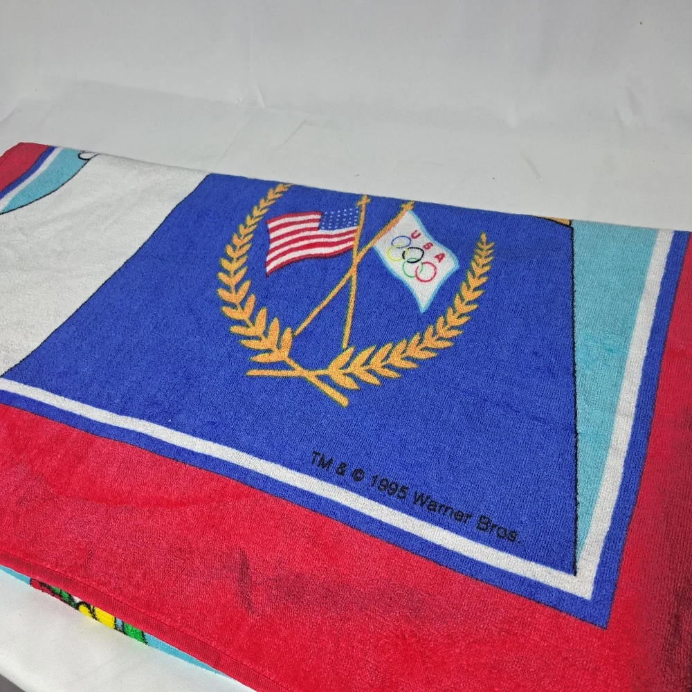 N/A colorful towel