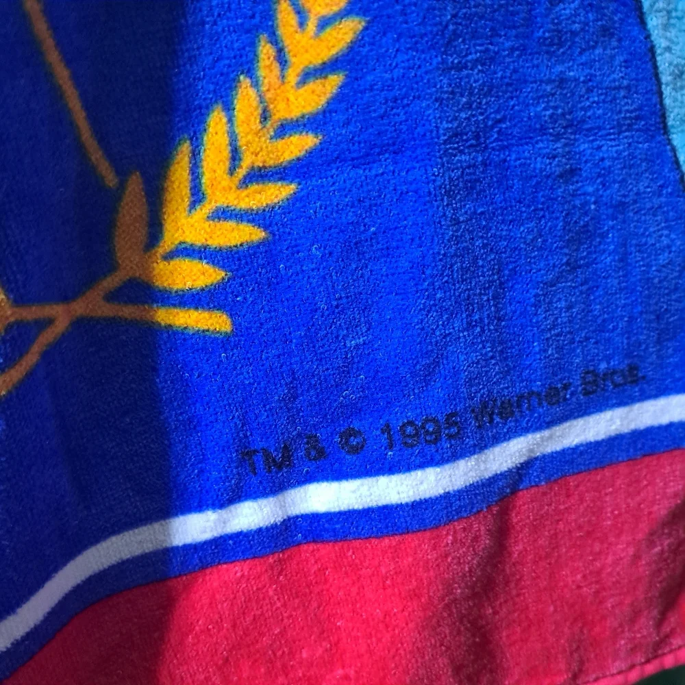 N/A colorful towel