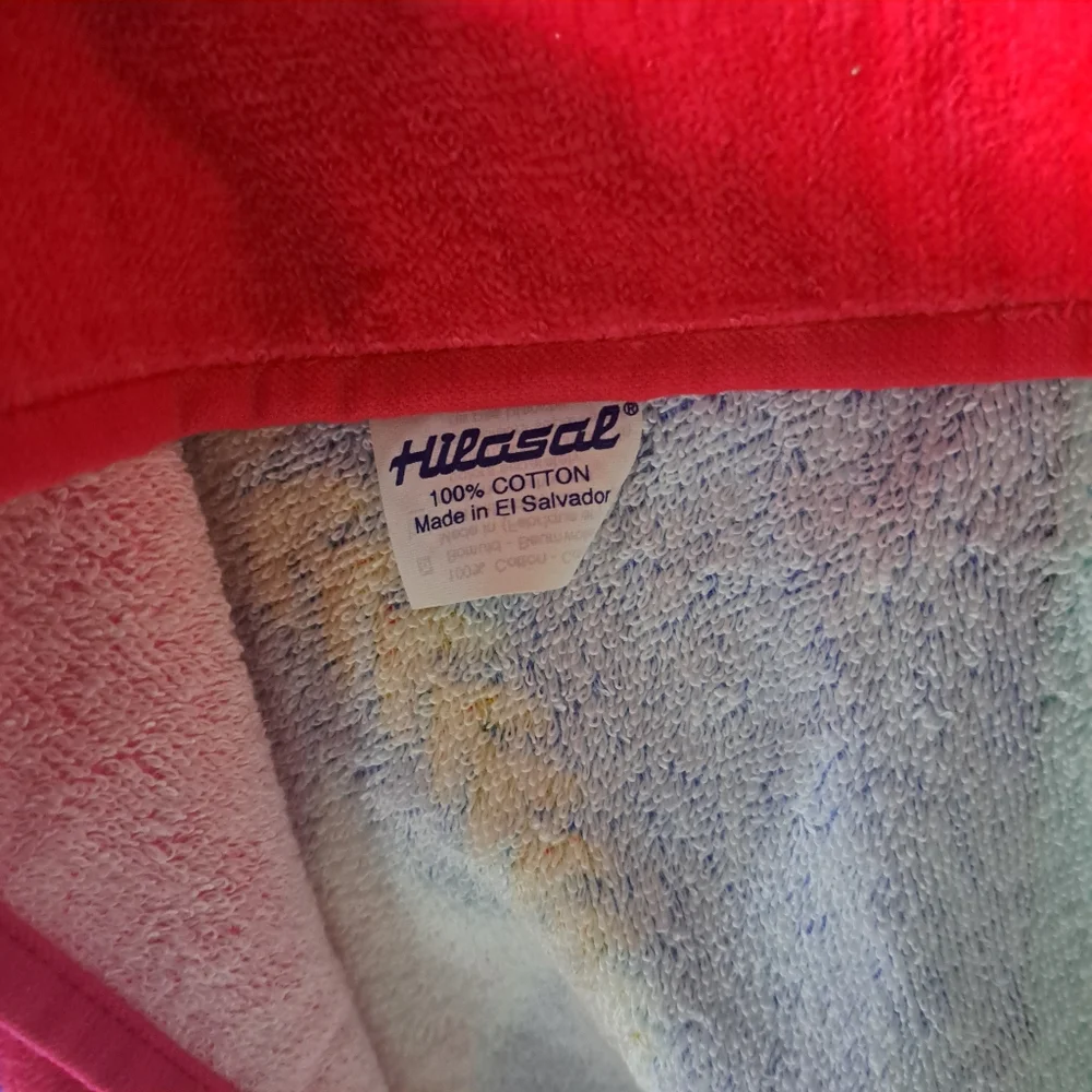 N/A colorful towel