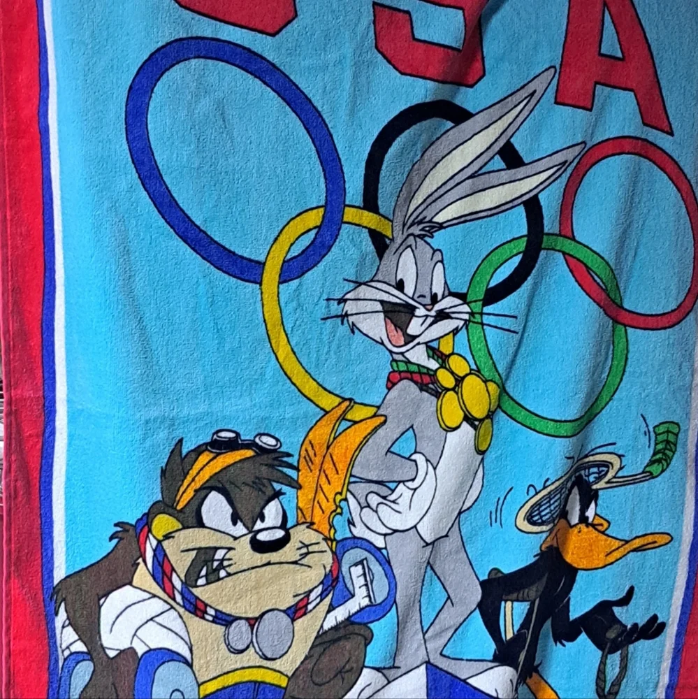 N/A colorful towel