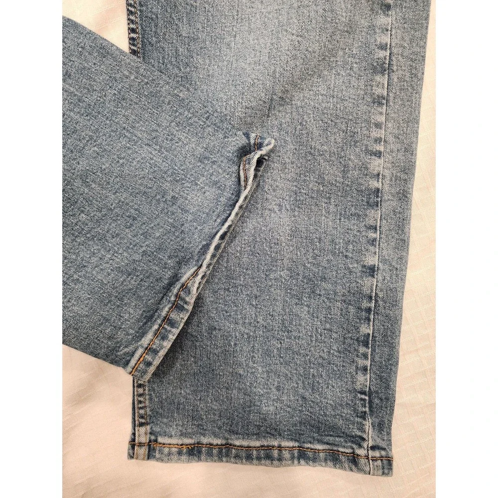 Levis nice pair