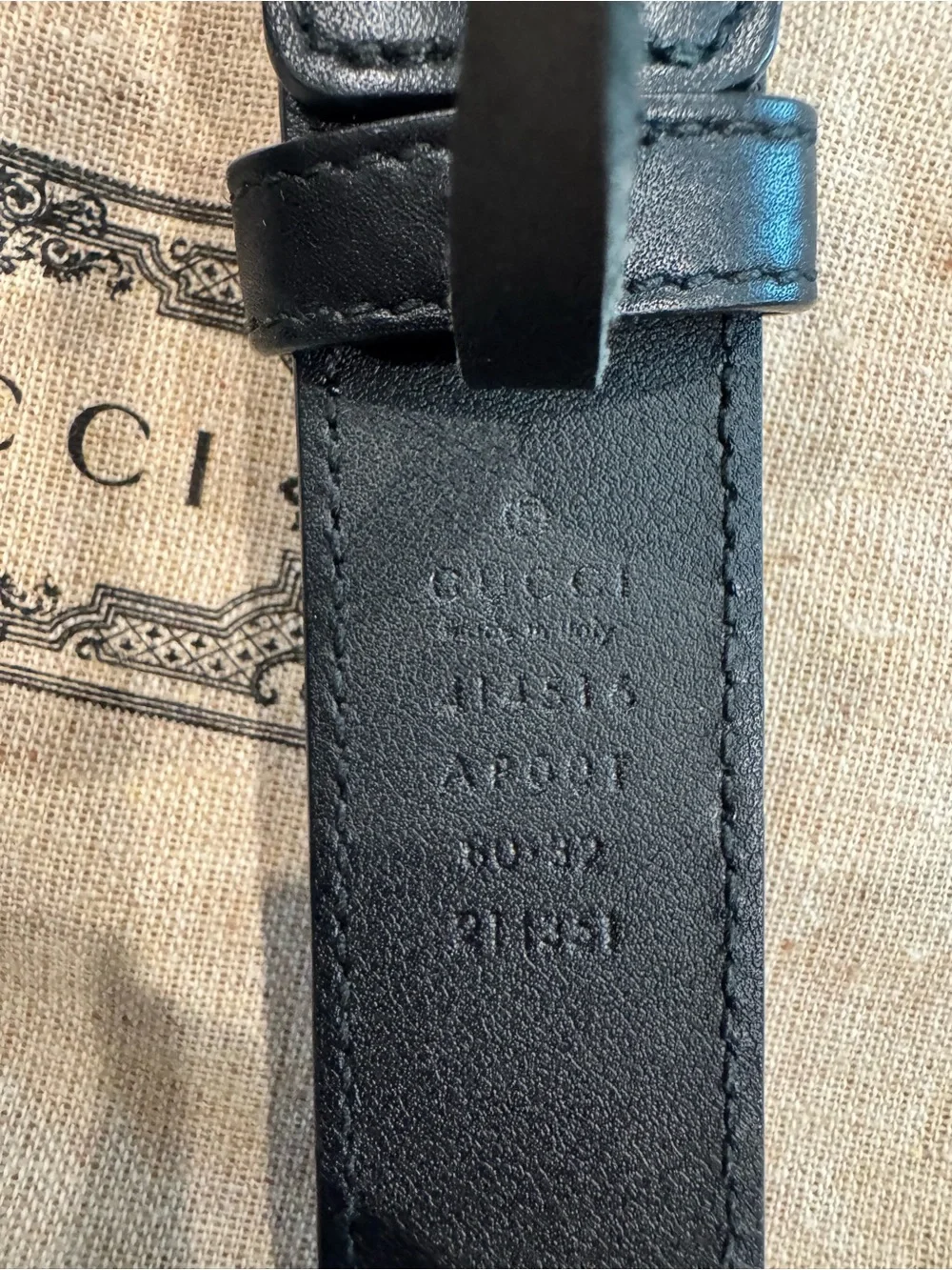 Gucci Double G Buckle Black Leather Women’s Belt size 80/32
