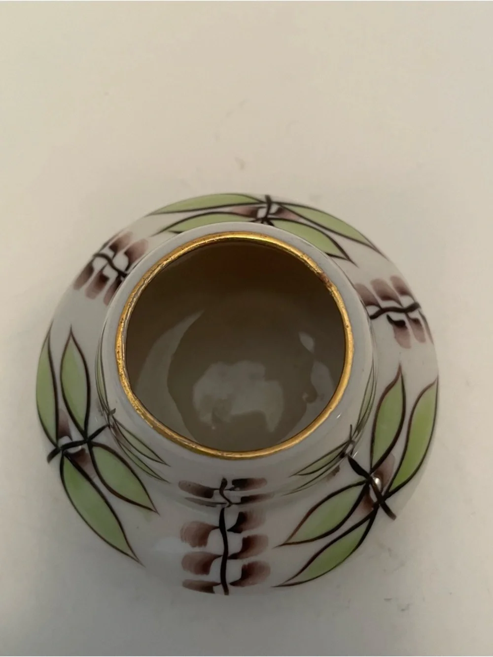 Vintage Hand Painted Porcelain Mini Vase Leaf Motif 2.5”‎